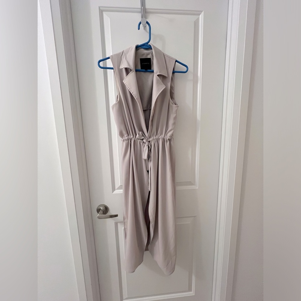 Dynamite long belted cinchable vest